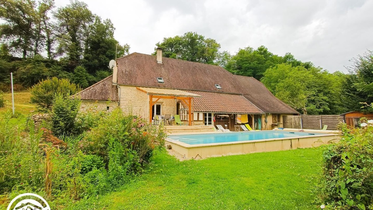 Photo of Outdoor in Meyronne