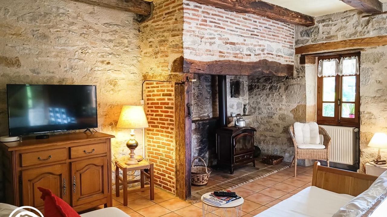 Photo of Bedroom in Camboulit