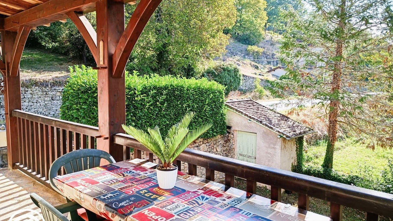 Photo of Outdoor in Camboulit