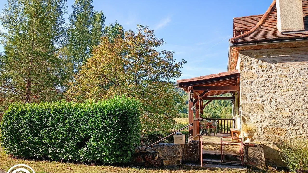 Photo of Outdoor in Camboulit
