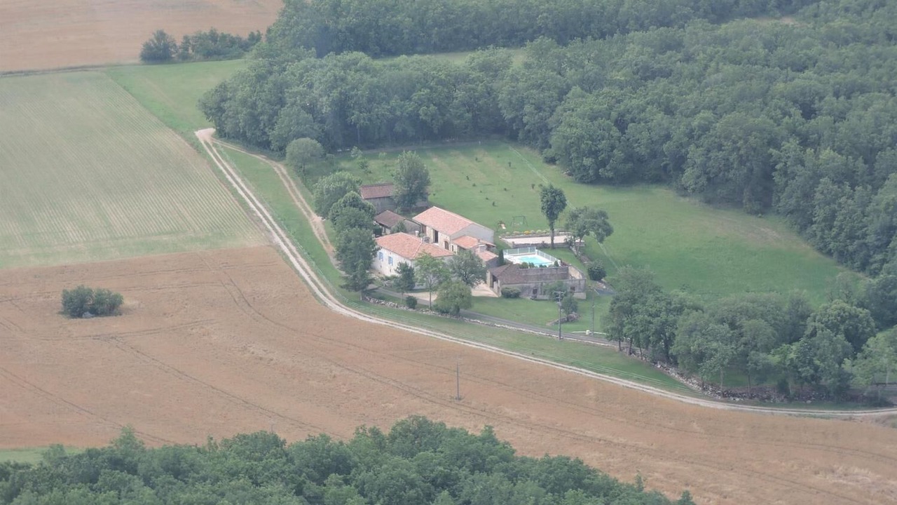 Photo of Outdoor in Mauroux