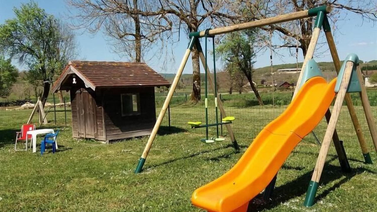 Photo of Others in Condat