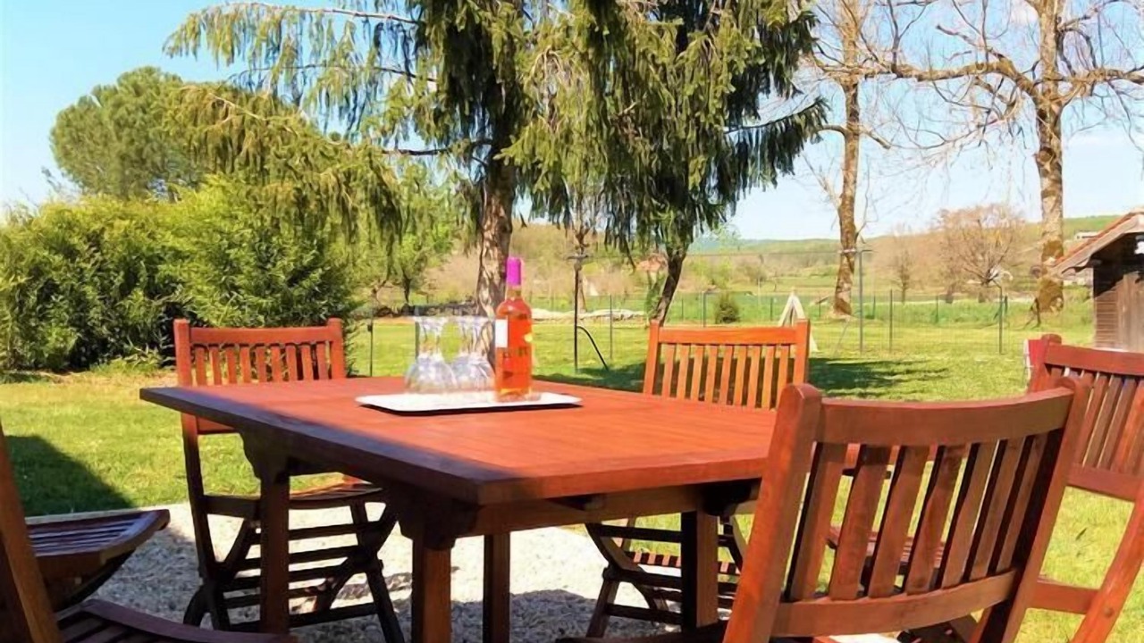 Photo of Outdoor in Condat