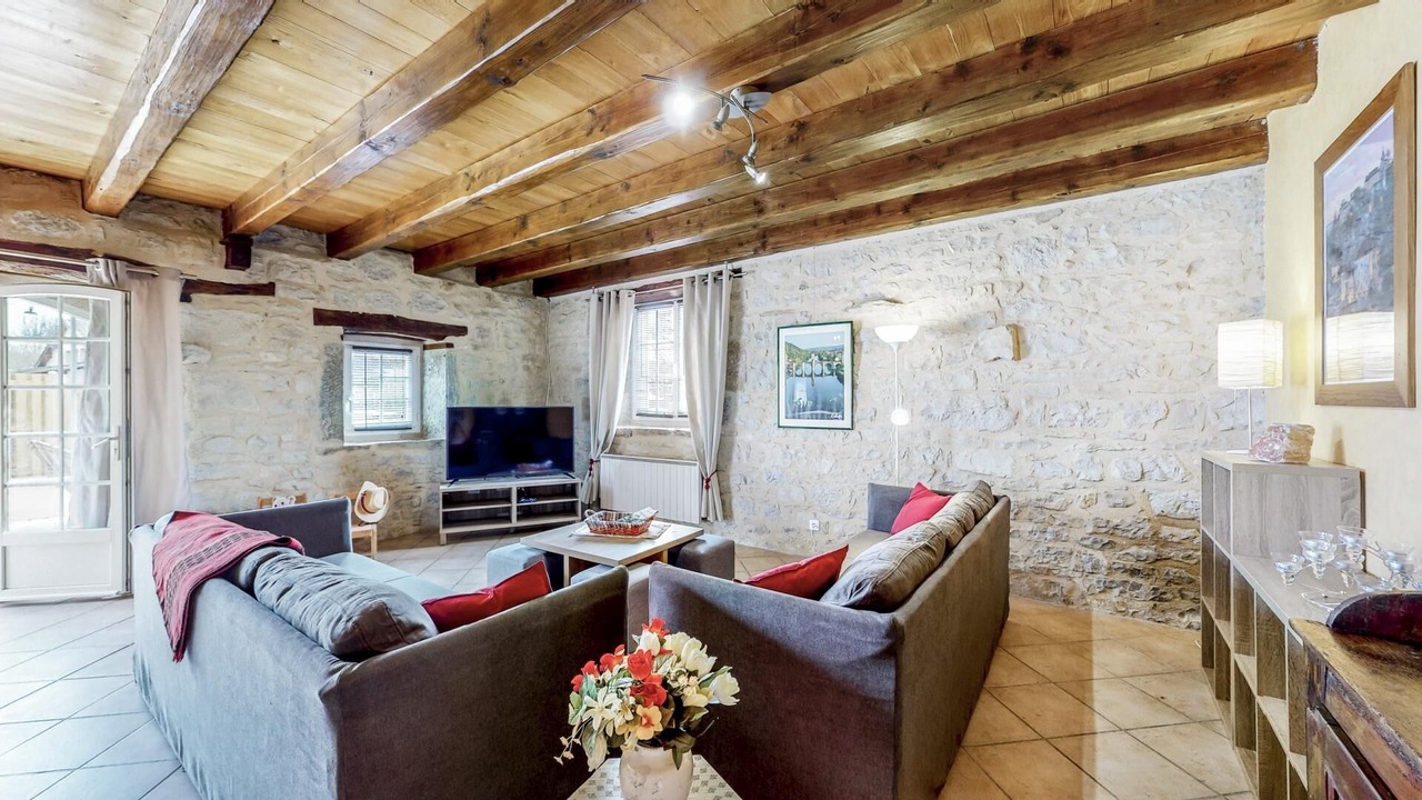 Photo of Livingroom in Thegra