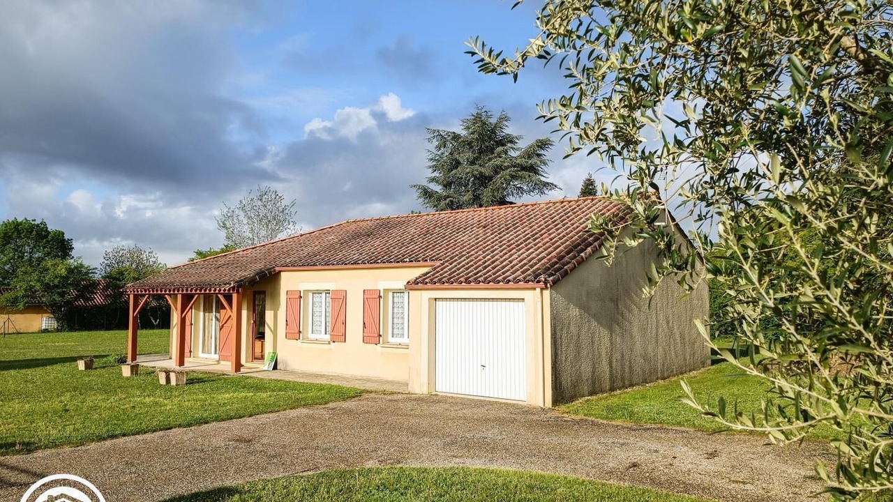 Photo of Outdoor in Sauzet