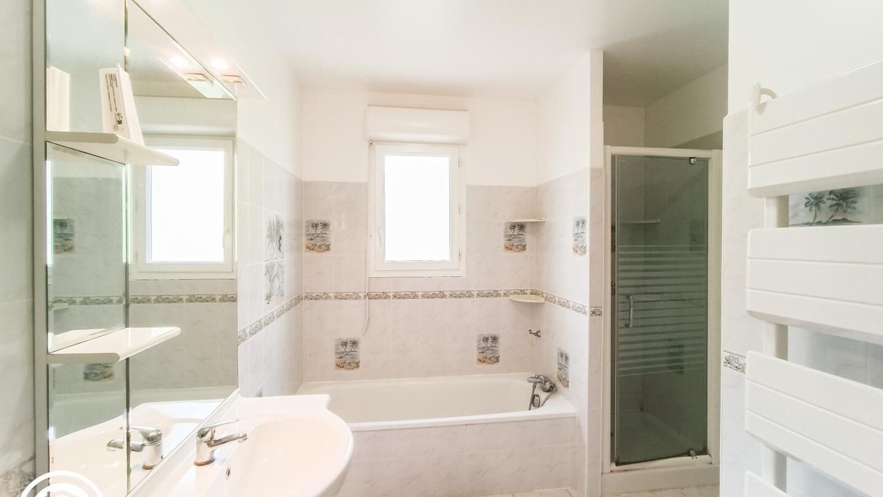 Photo of Bathroom in Sauzet