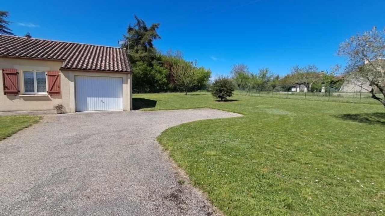 Photo of Outdoor in Sauzet
