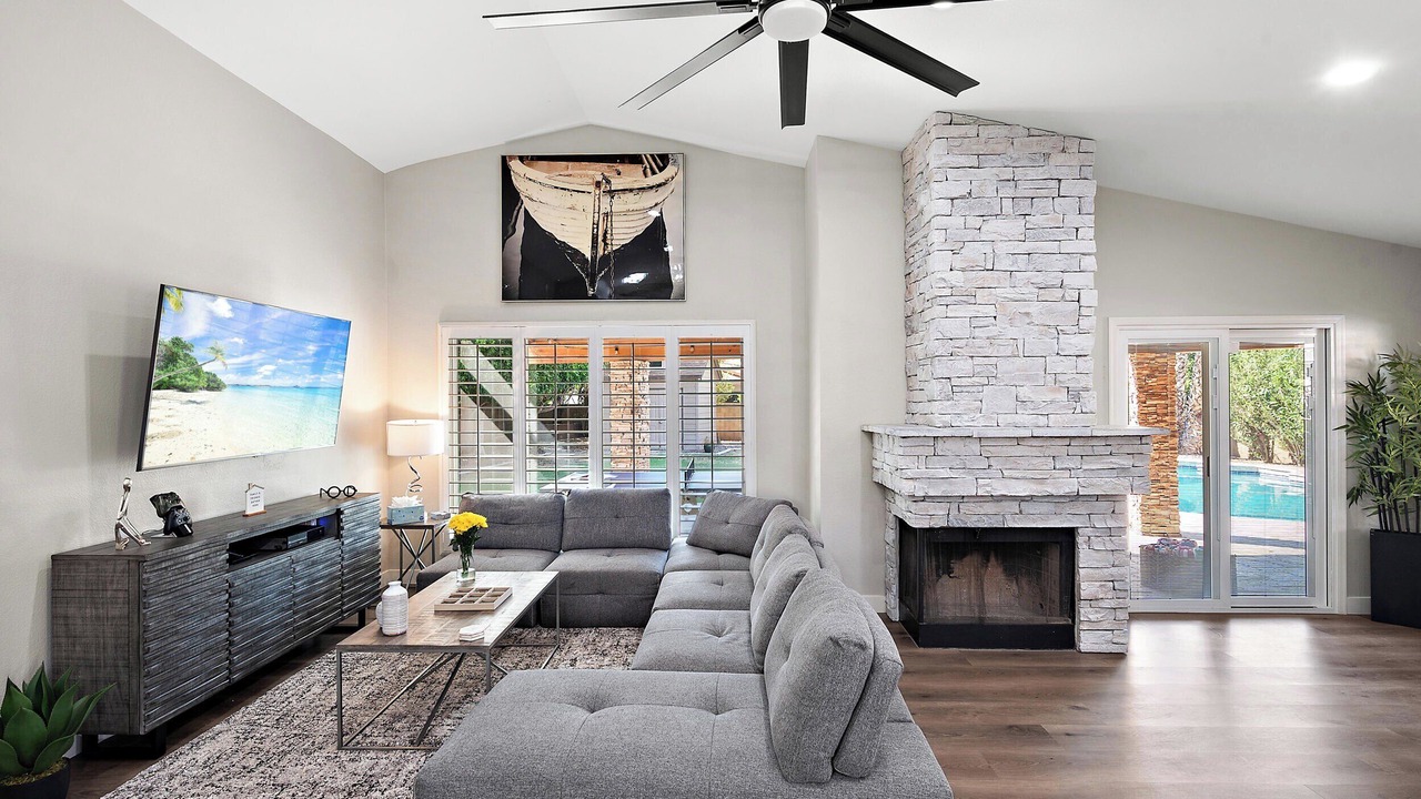 Photo of Livingroom in Chandler