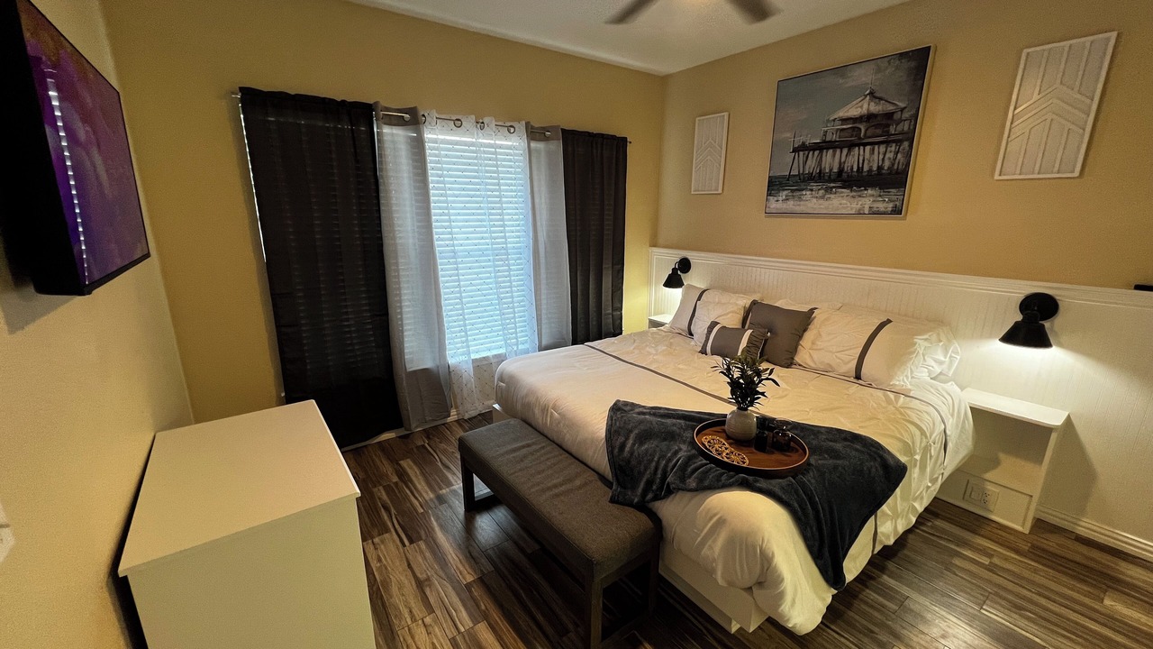 Photo of Bedroom in Eureka