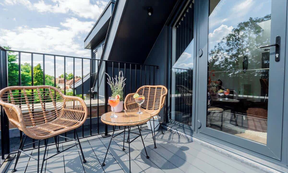 Photo of Patio Balcony in South Acton