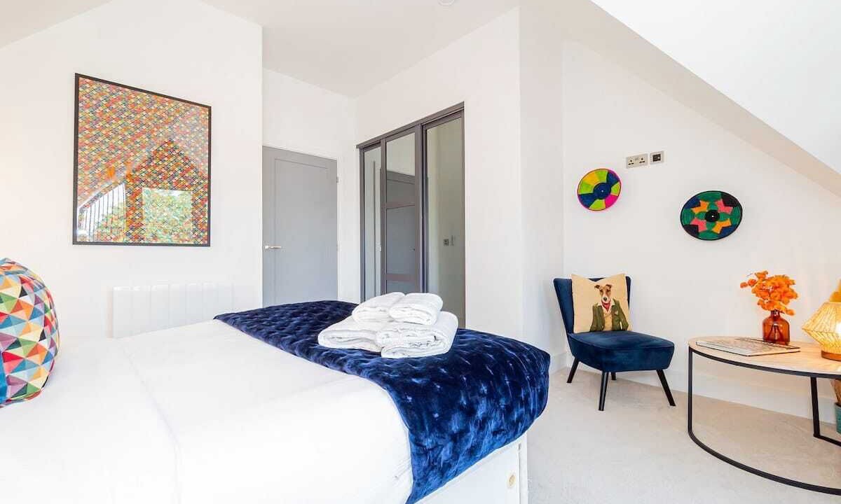 Photo of Bedroom in South Acton