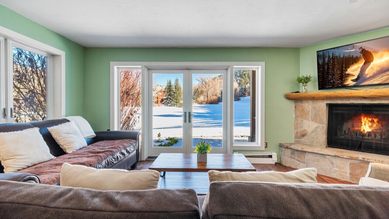 Photo of Livingroom in Eagle-Vail