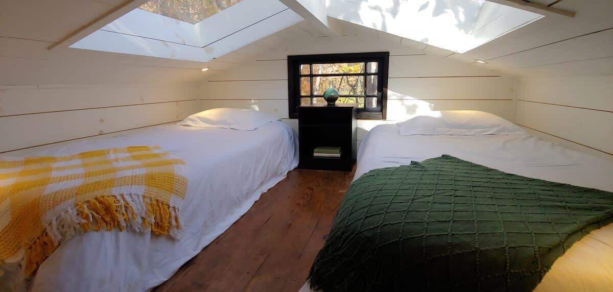 Photo of Bedroom in Flintstone