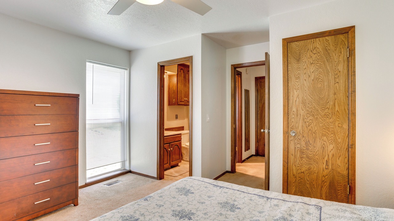 Photo of Bedroom in Edmond