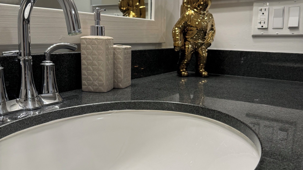 Photo of Bathroom in Entertainment District
