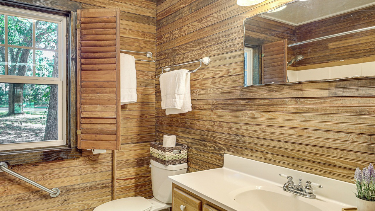 Photo of Bathroom in Ruffin