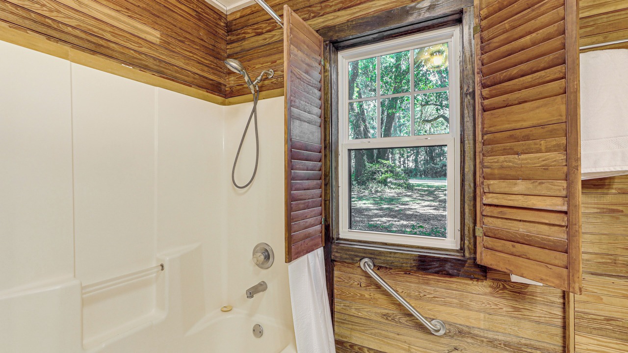 Photo of Bathroom in Ruffin