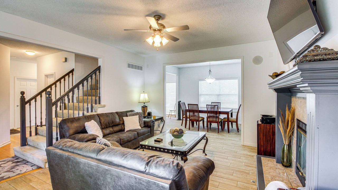 Photo of Livingroom in Olathe