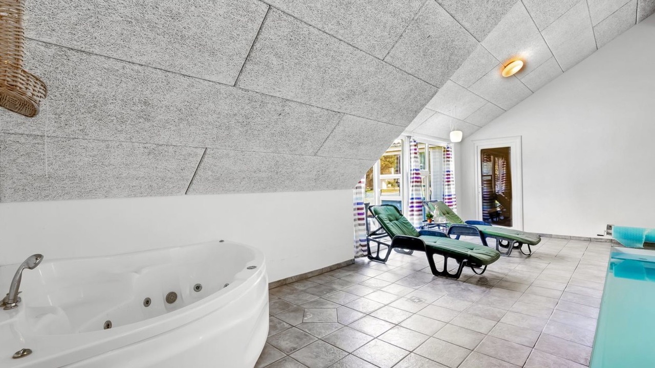 Photo of Outdoor in Jegum