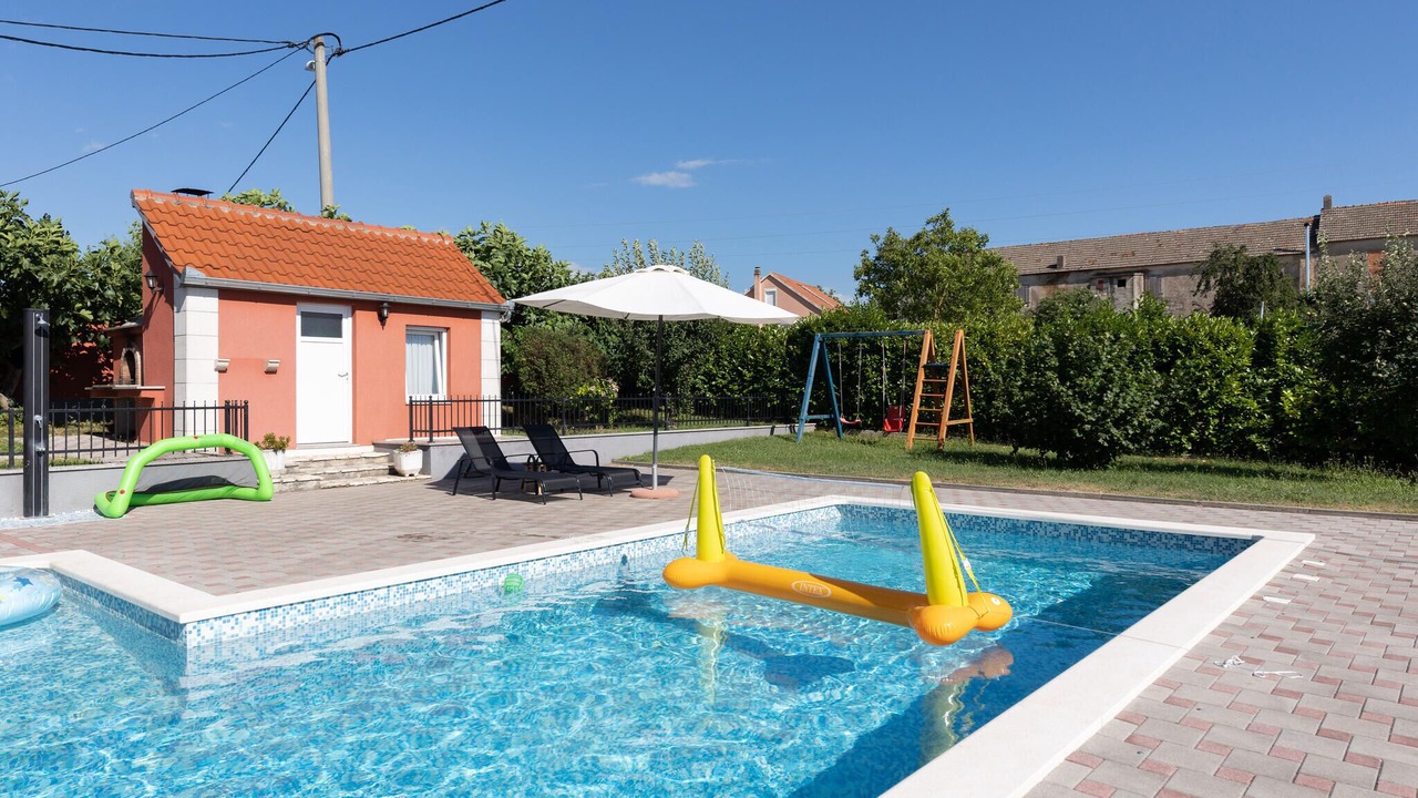 Photo of Outdoor in Citluk