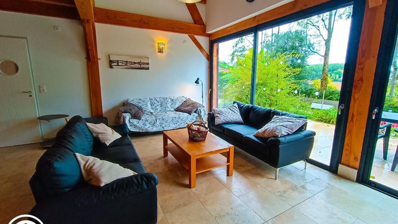 Photo of Livingroom in Sainte-Alauzie