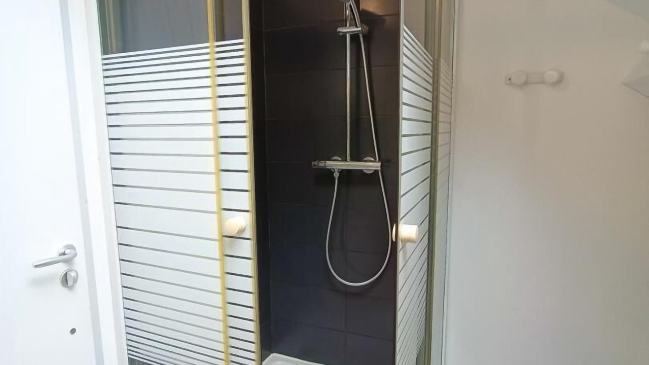 Photo of Bathroom in Sainte-Alauzie