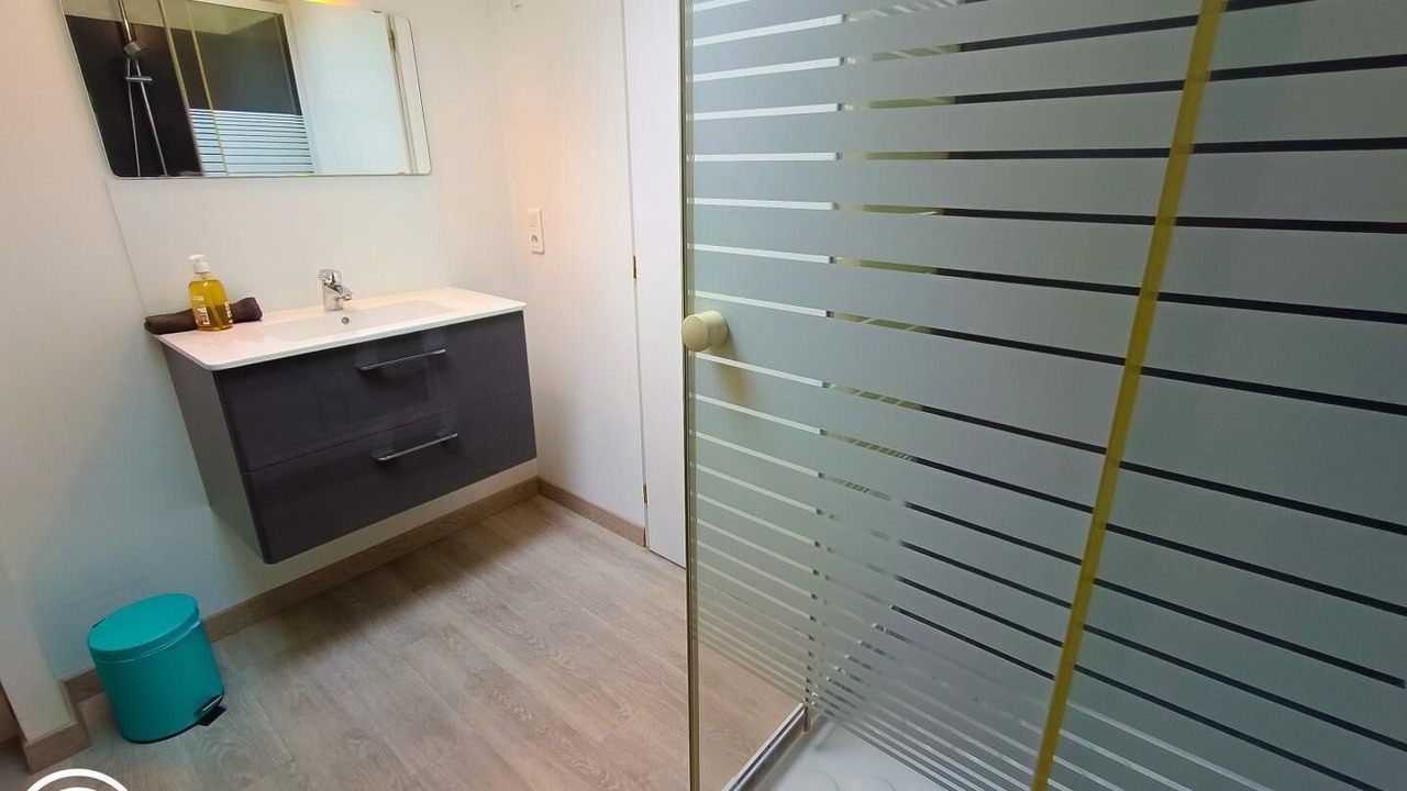 Photo of Bathroom in Sainte-Alauzie