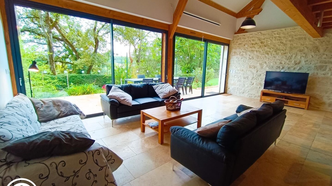Photo of Livingroom in Sainte-Alauzie