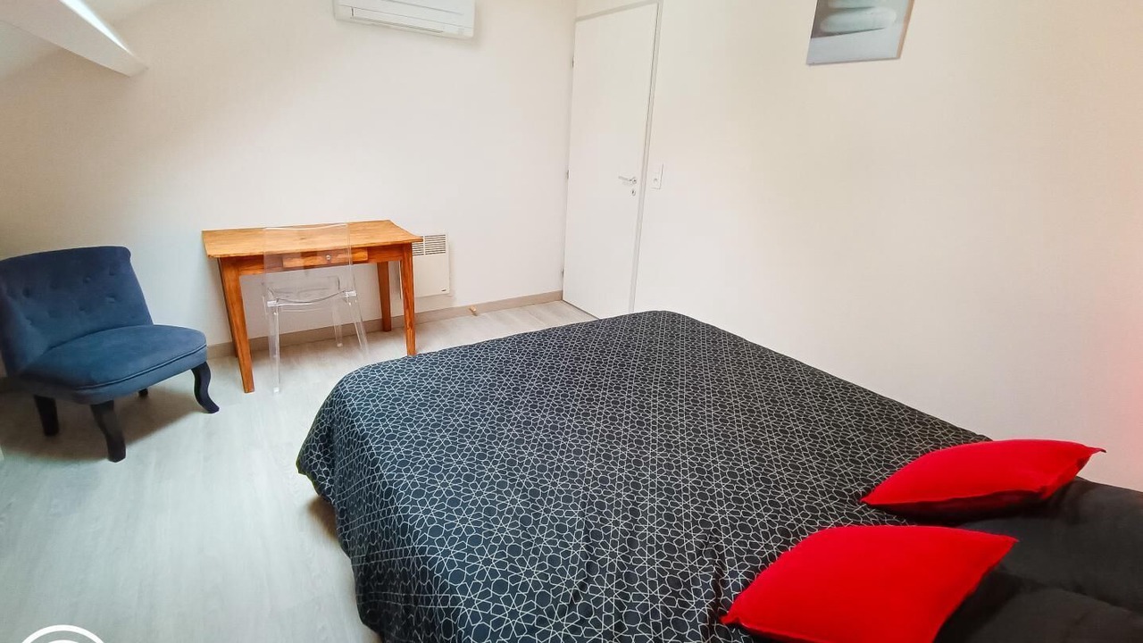 Photo of Bedroom in Sainte-Alauzie