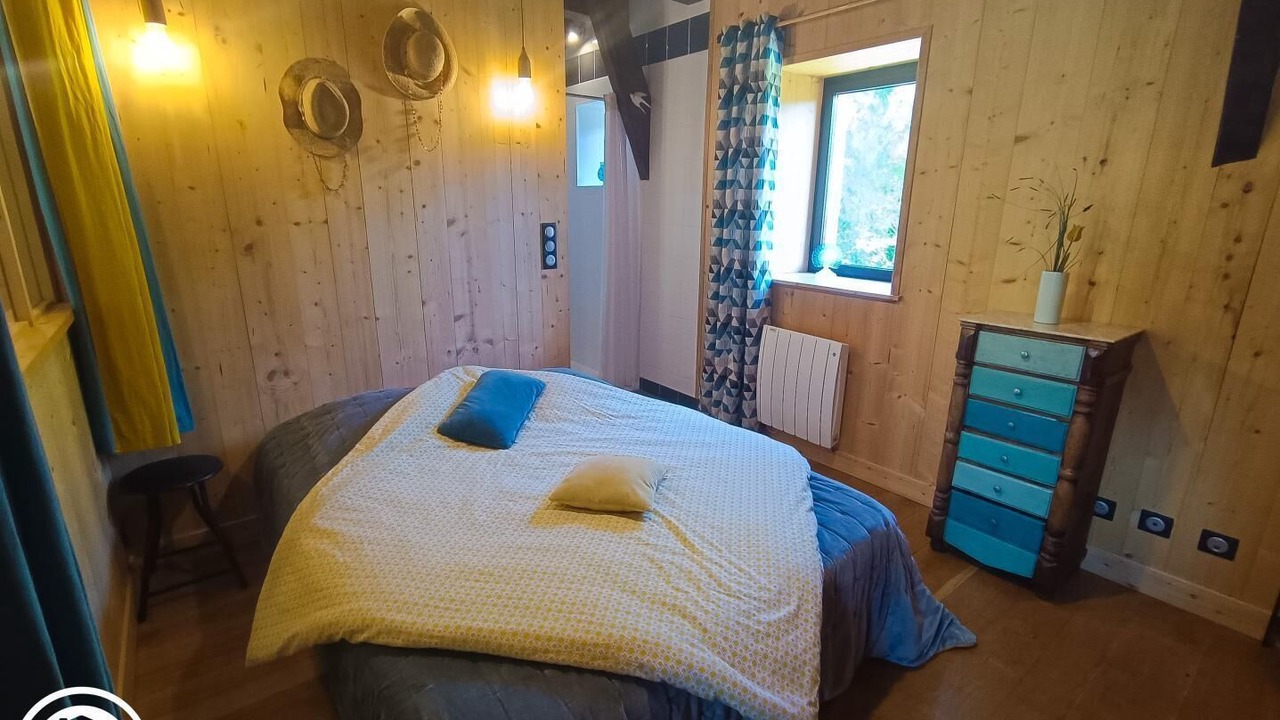 Photo of Bedroom in Aynac