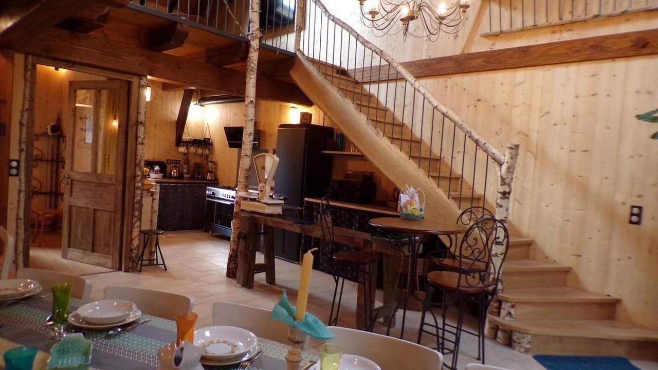 Photo of Others in Aynac