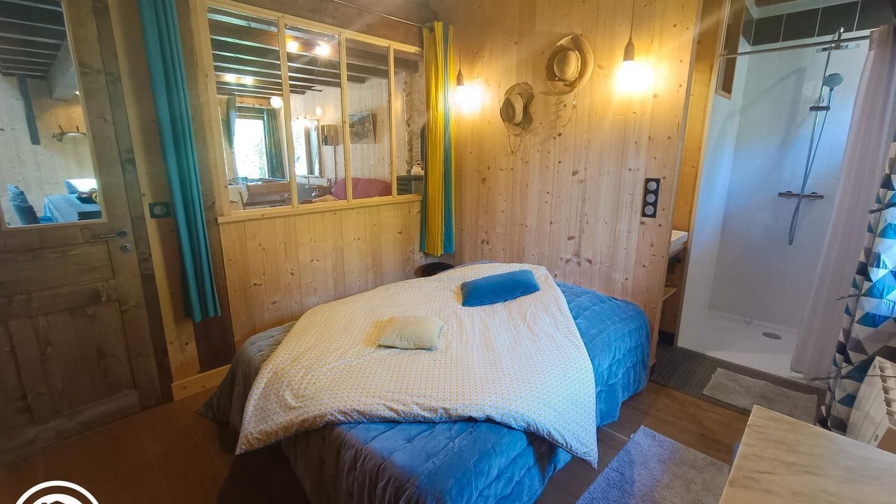 Photo of Bedroom in Aynac
