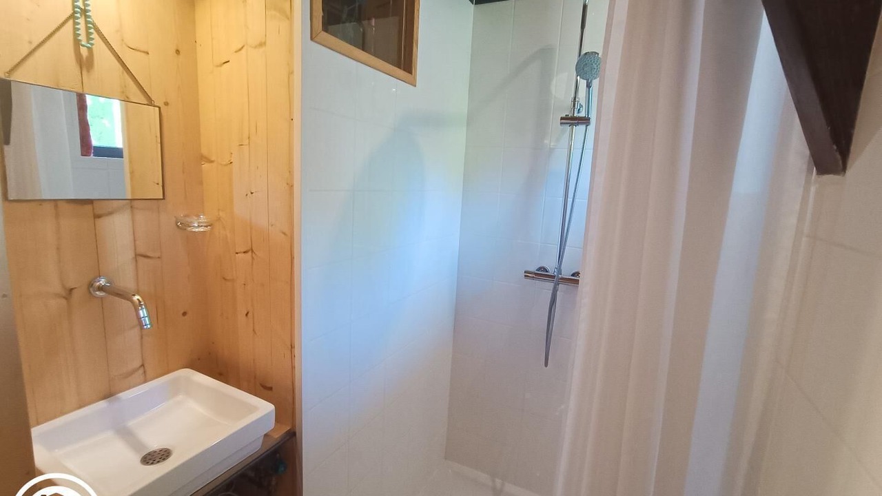 Photo of Bathroom in Aynac