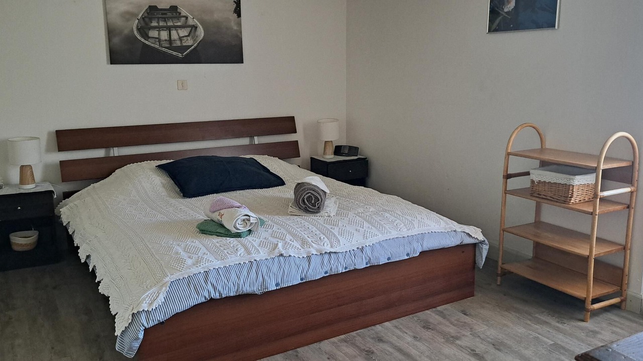 Photo of Bedroom in Pern