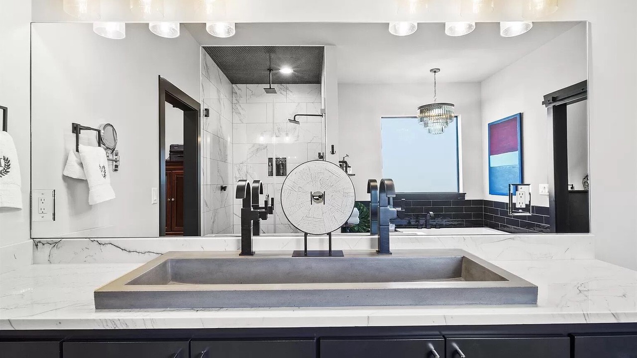 Photo of Bathroom in Broken Arrow