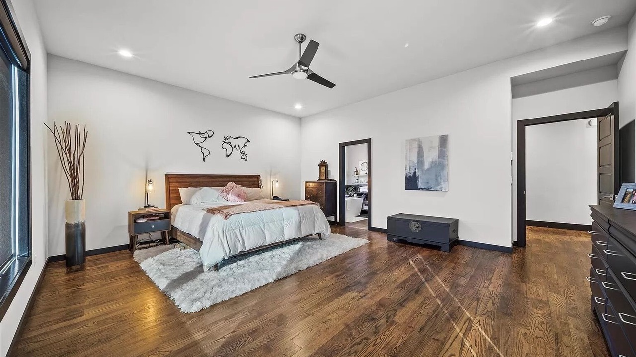 Photo of Bedroom in Broken Arrow