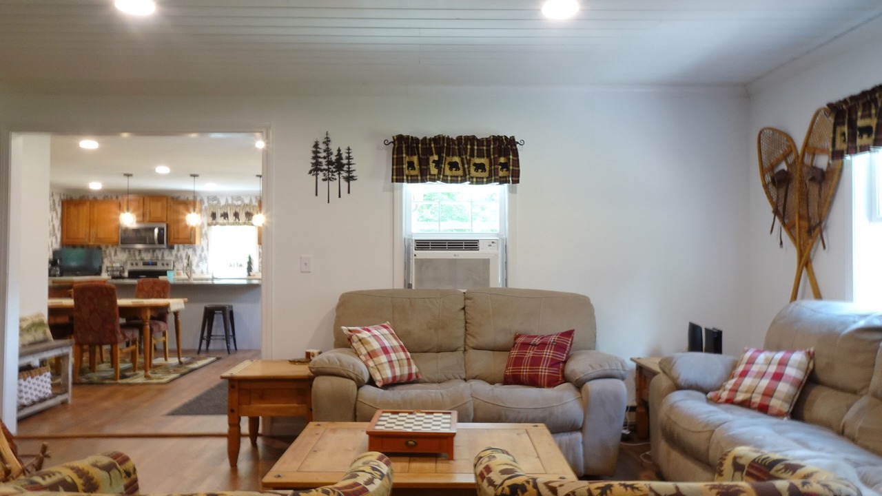 Photo of Livingroom in Chestertown