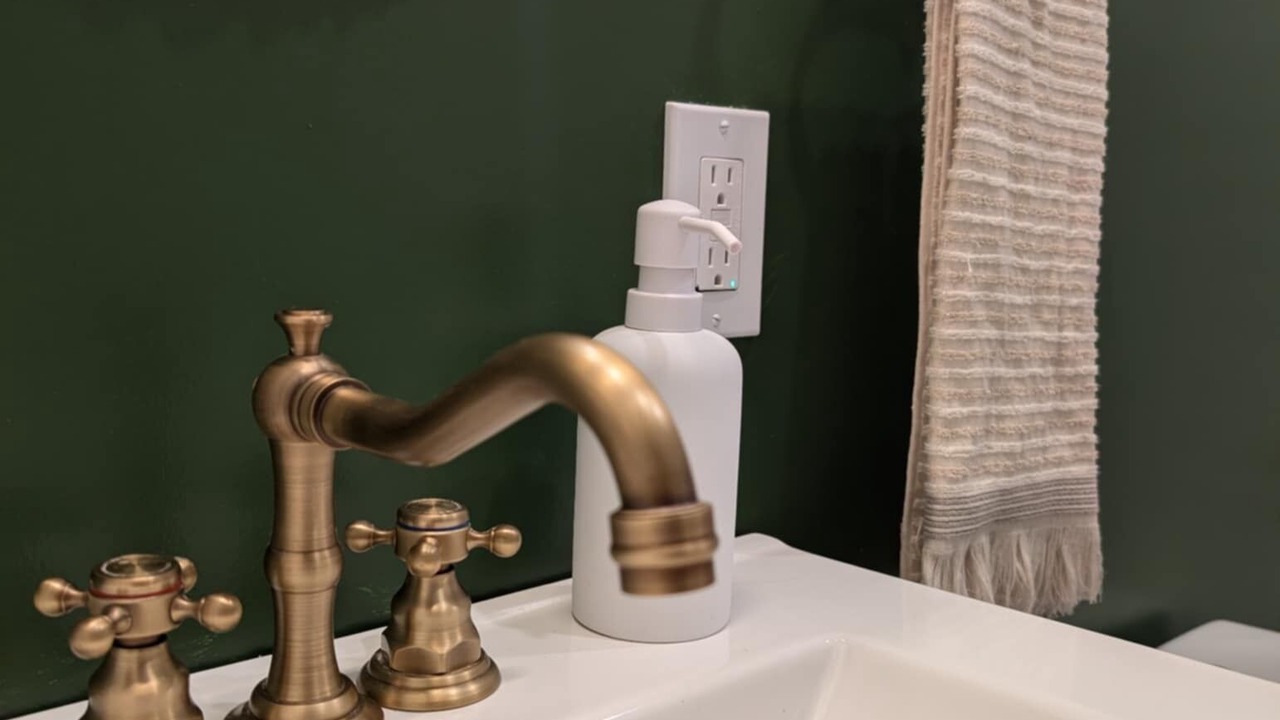 Photo of Bathroom in Garden Lots