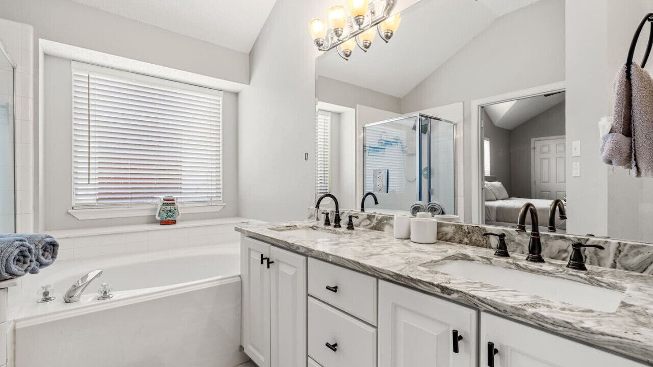 Photo of Bathroom in Highland Village