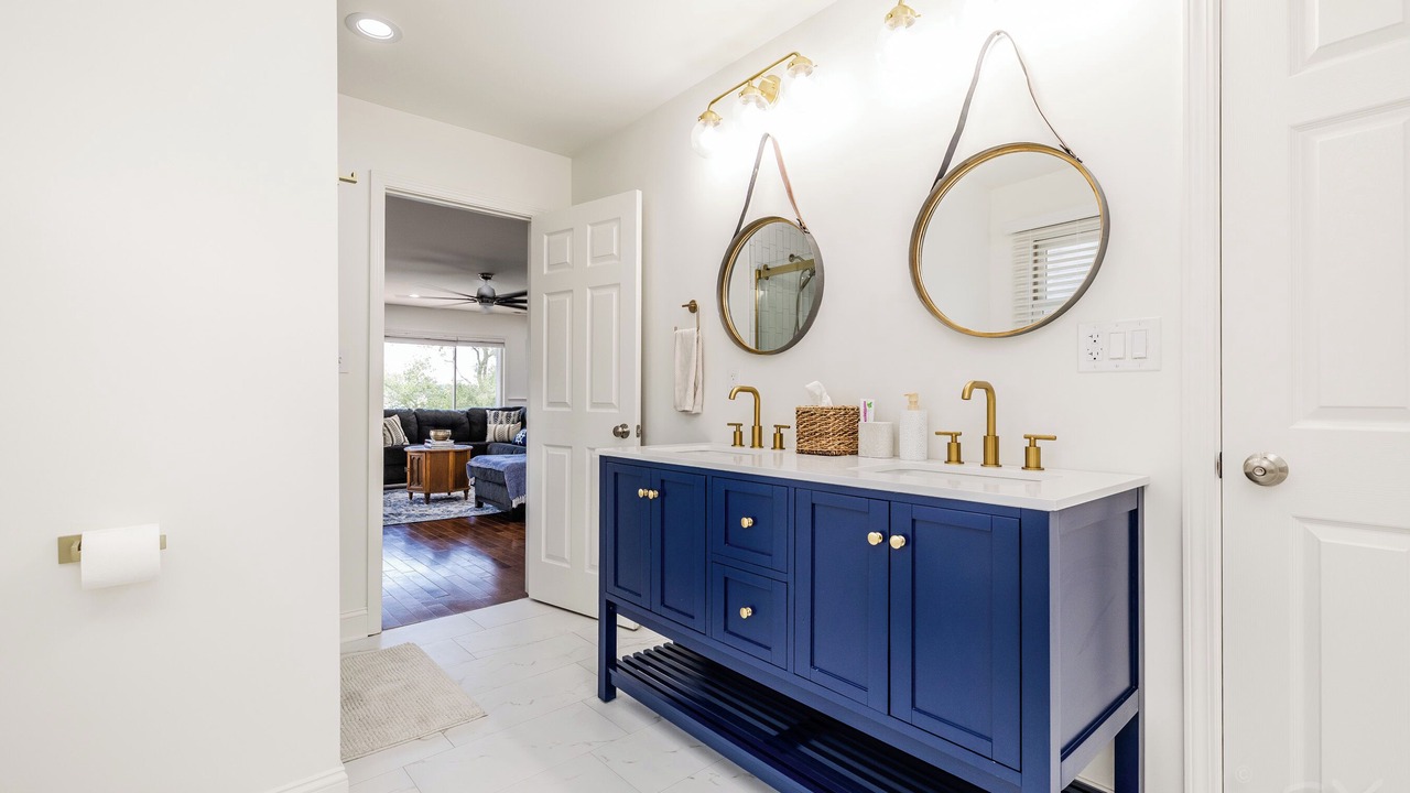 Photo of Bathroom in Cedar Lake