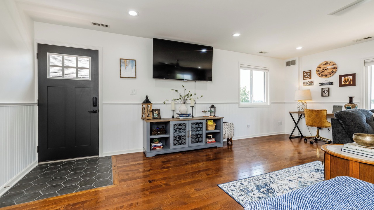 Photo of Bedroom in Cedar Lake