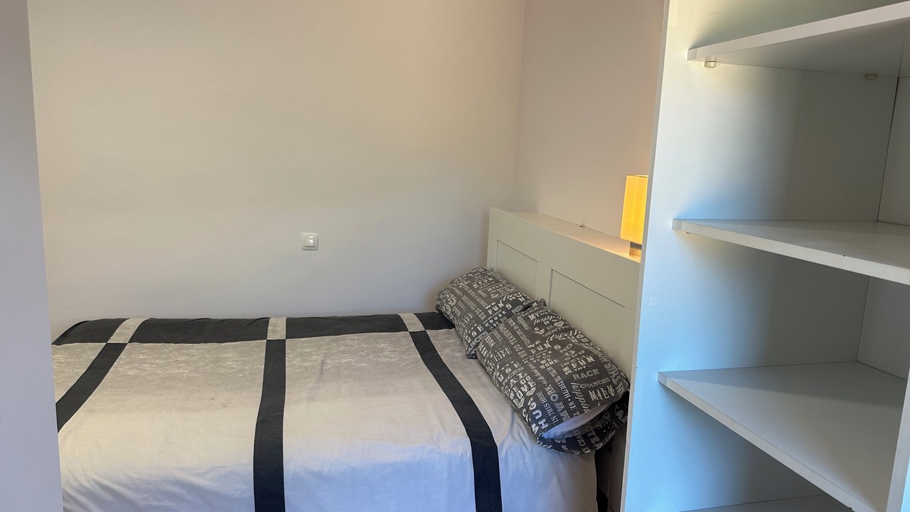 Photo of Bedroom in Pals