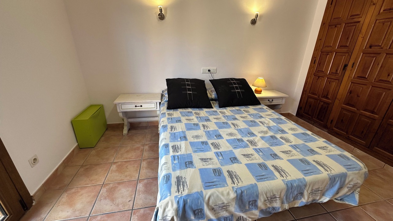 Photo of Bedroom in Pals