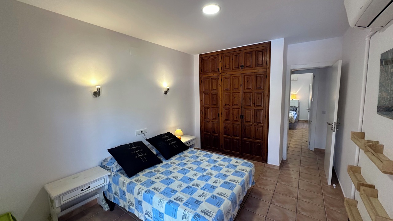 Photo of Bedroom in Pals