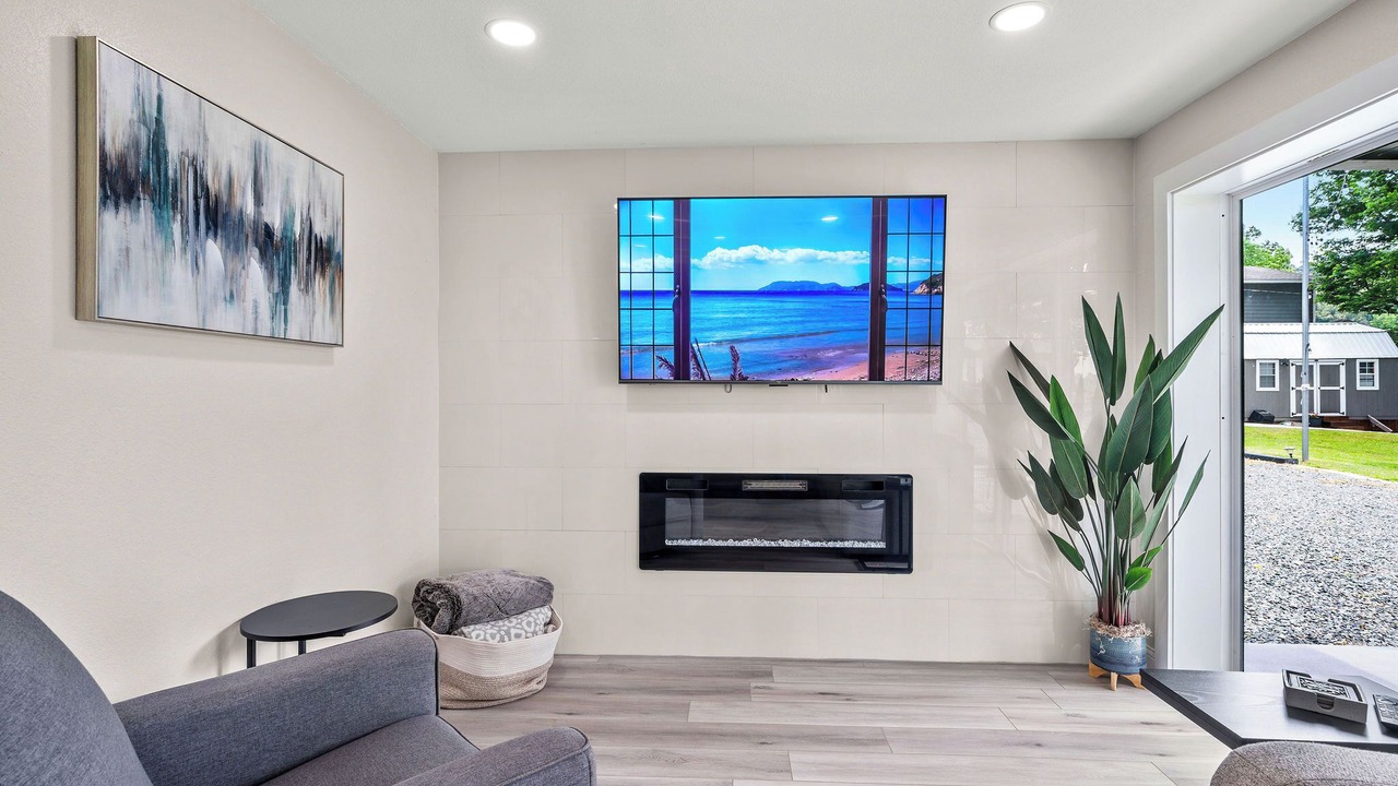 Photo of Livingroom in Lone Star