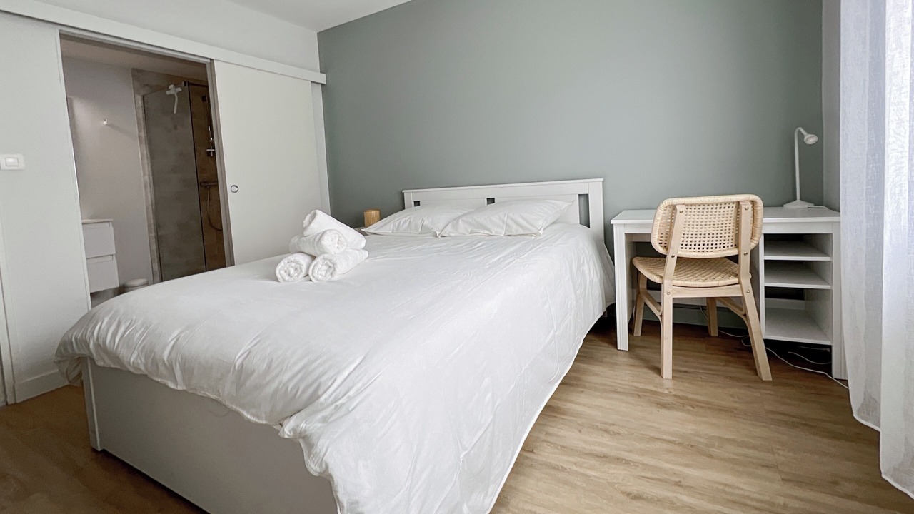 Photo of Bedroom in Francisco-Ferrer - Vern