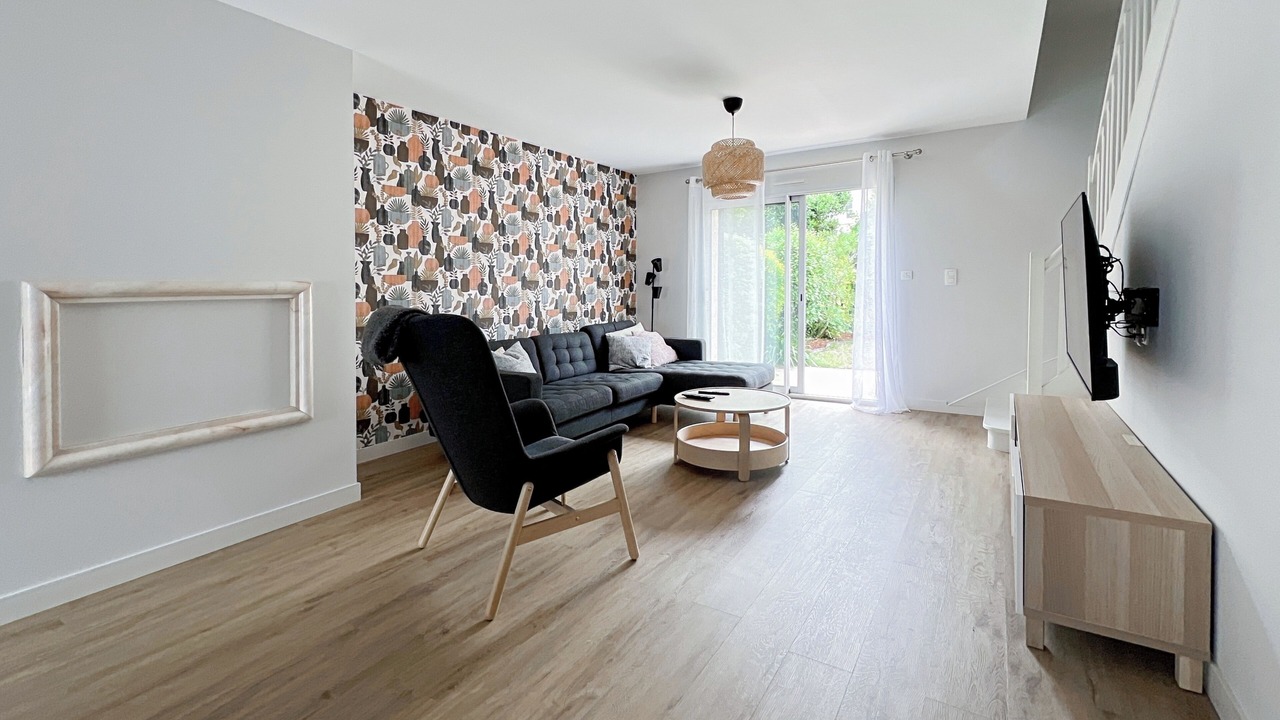 Photo of Livingroom in Francisco-Ferrer - Vern