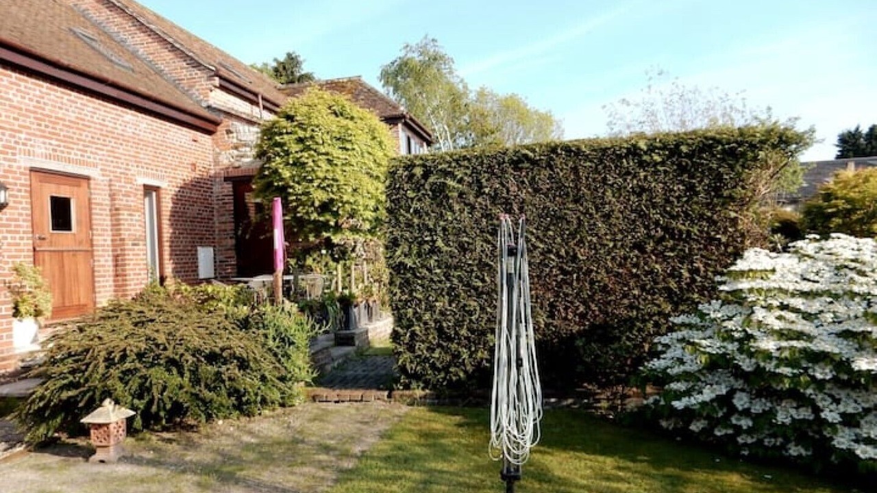 Photo of Outdoor in Holworth