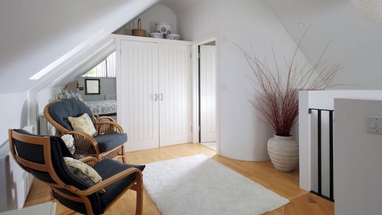 Photo of Others in Holworth