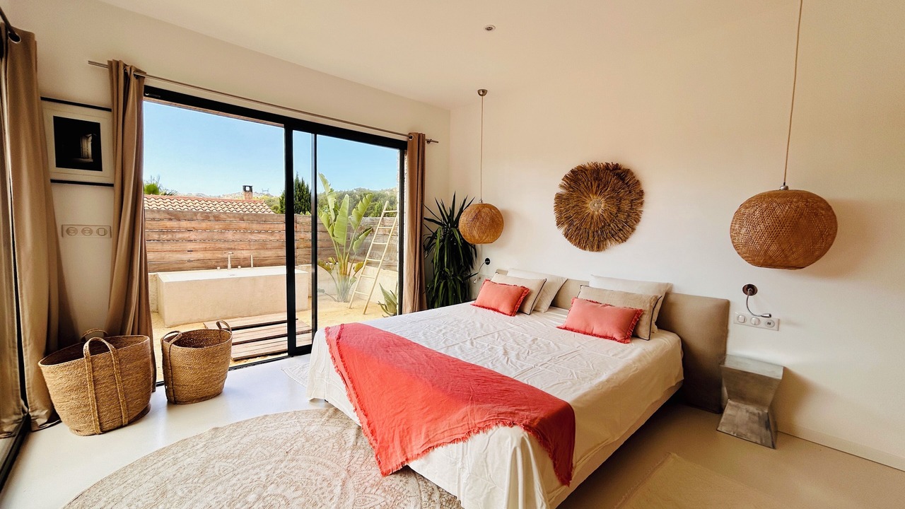 Photo of Bedroom in Le Rove